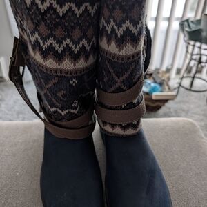 Muk Luks Blue and Brown Knit tall Boots